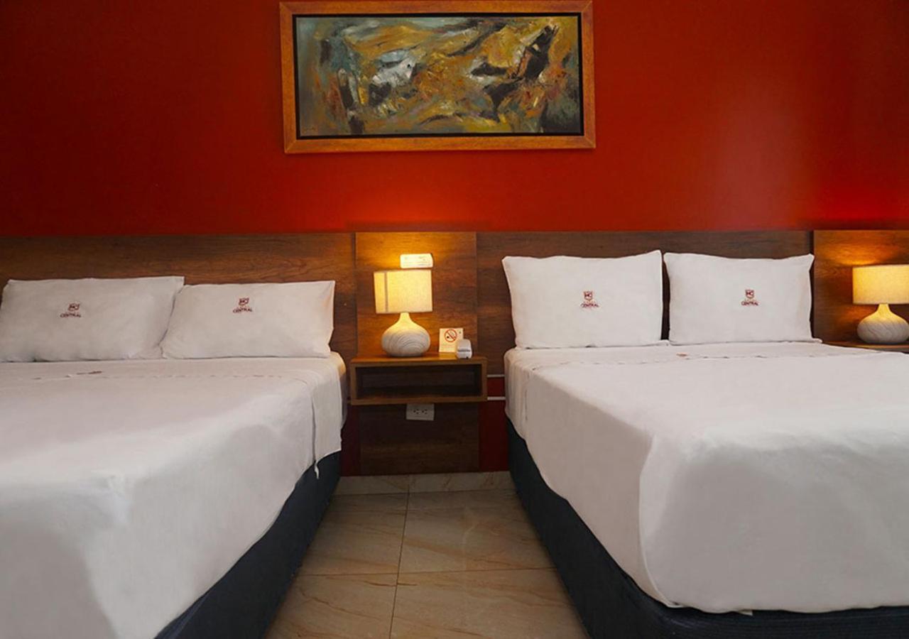 Hotel Central Trujillo Buitenkant foto